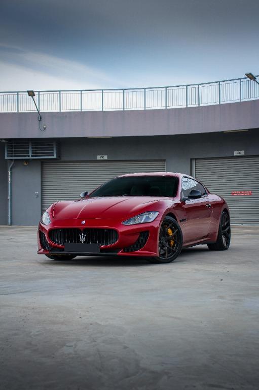 red maserati granturismo wallpaper