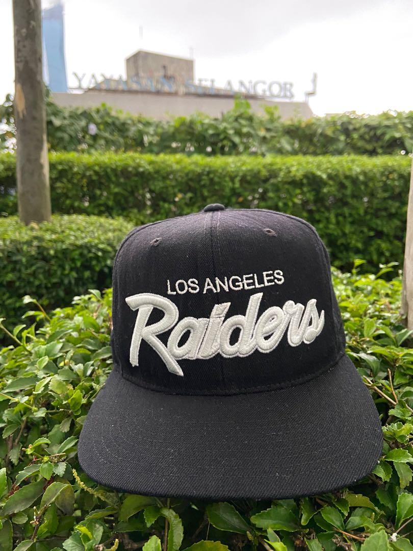 Mitchell & Ness Raiders Vintage Snapback, Men's Fashion, Watches &  Accessories, Cap & Hats on Carousell