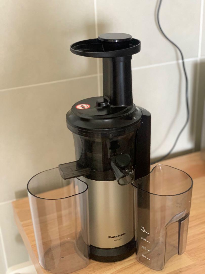 Panasonic slow juicer, TV & Home Appliances, Kitchen Appliances