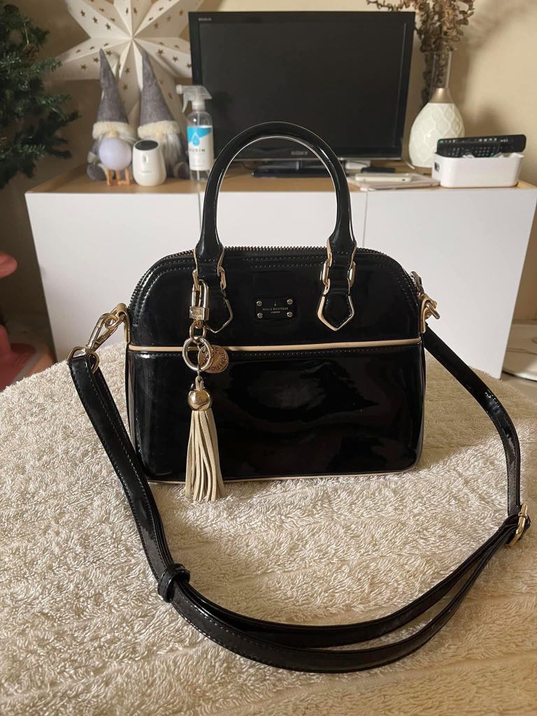 Paul's Boutique  satchel sling bag, Women's Fashion, Bags & Wallets,  Cross-body Bags on Carousell