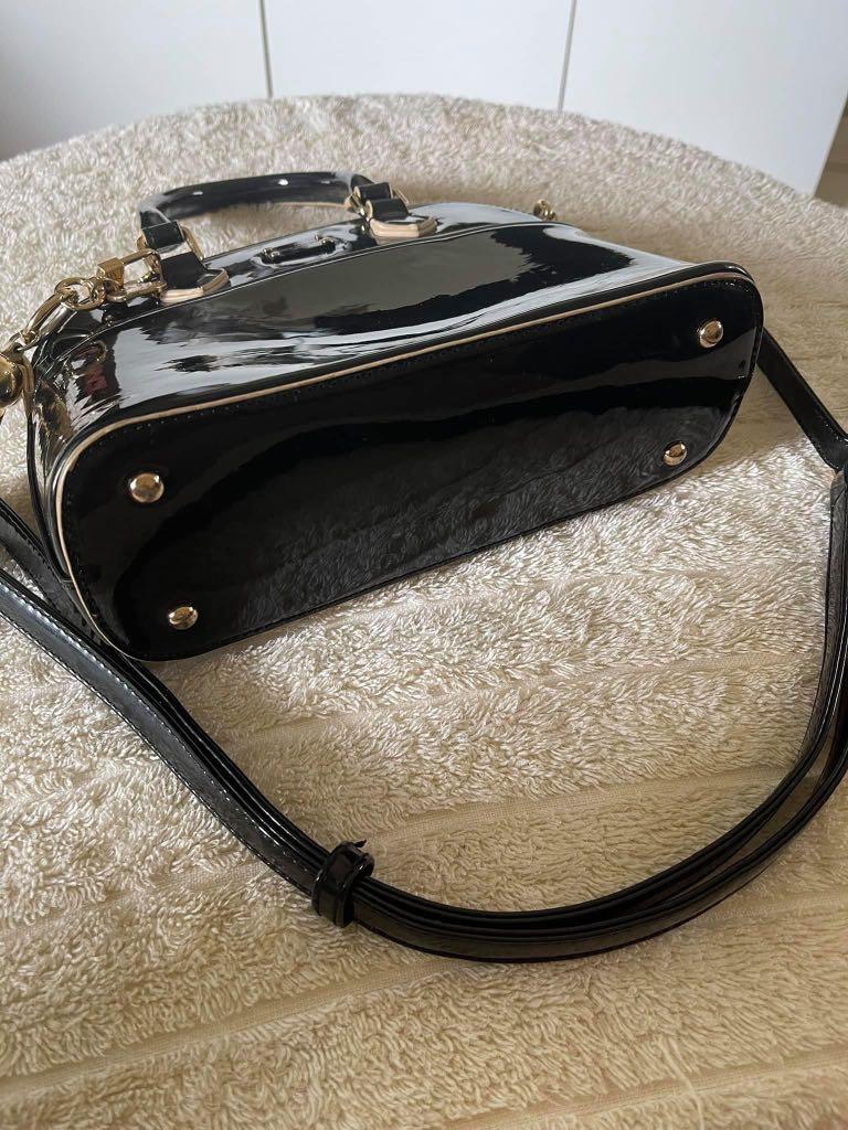 Paul's Boutique London Black Glossy Hand Shoulder Sling Bag, Women's  Fashion, Bags & Wallets, Cross-body Bags on Carousell