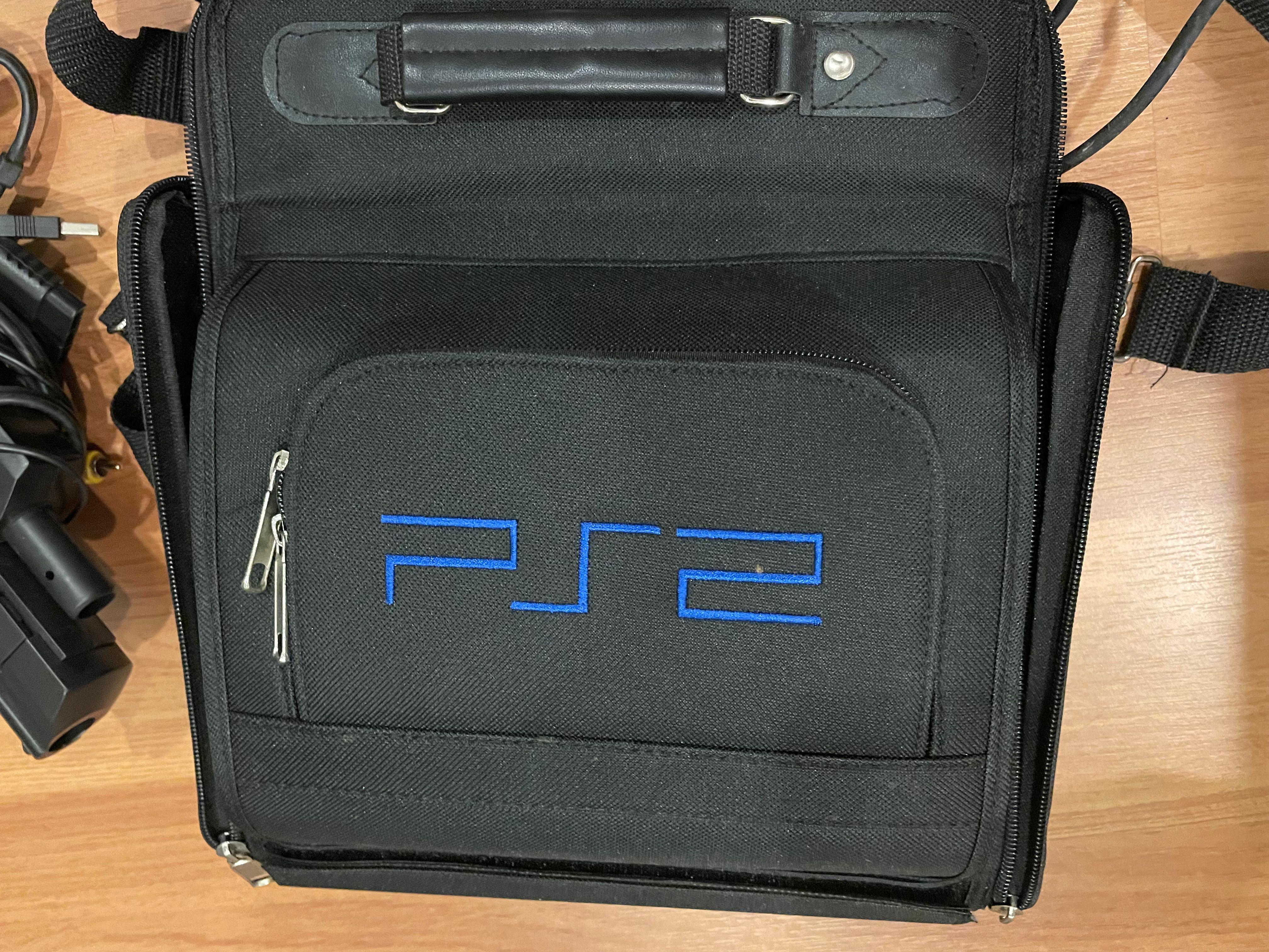 Playstation 2 (PS2) full set with bag, gun and 2 controllers, Video ...