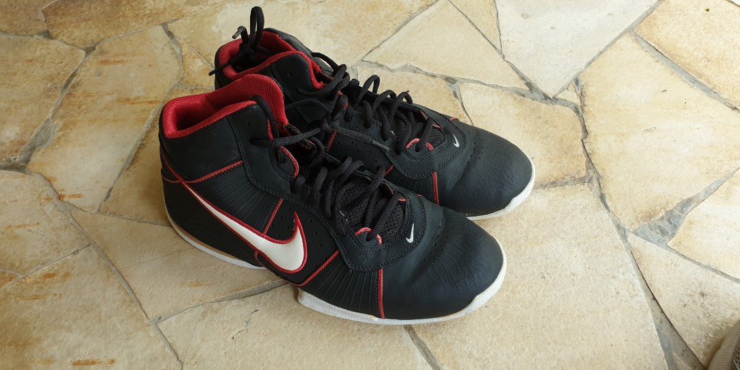 Nike Basketball shoes Men s Fashion Footwear Sneakers on Carousell