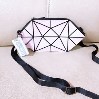 (Category: ) located in . Submitted by thrifcat (Listing ID 1130728042, Image 1). Description: .