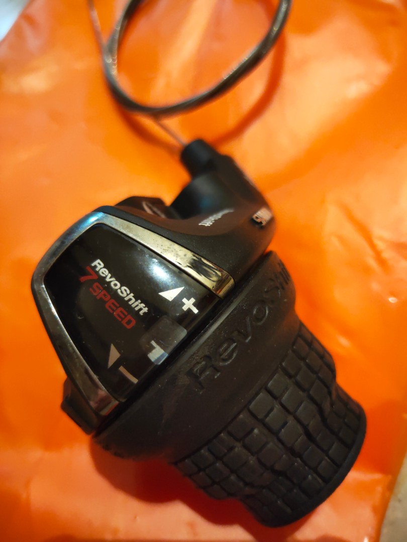 Manette Shimano 7 Vitesses À VENDRE! - FR