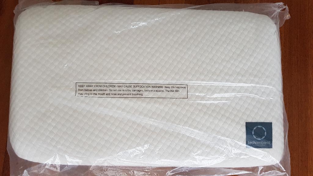 TECHAMBIENT OUTLAST MEMORY PILLOWS x2, Furniture & Home Living, Bedding