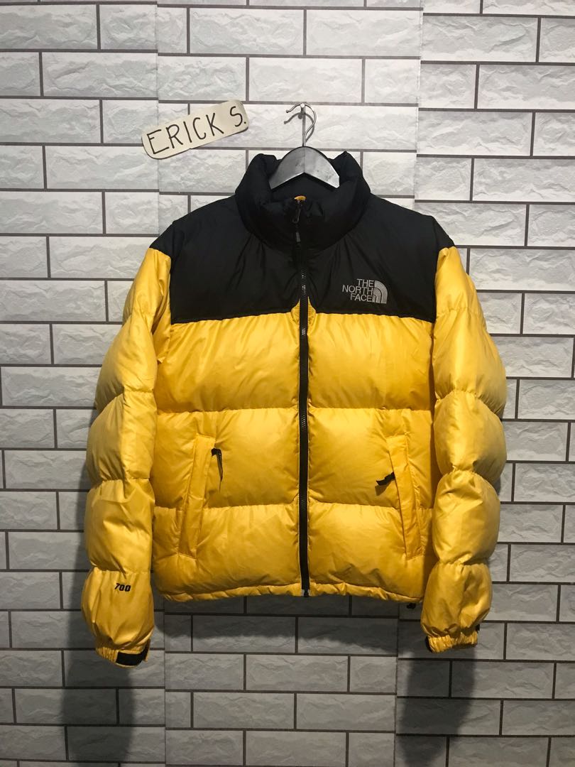 TNF puffer vintage, Men's Fashion, Coats, Jackets and Outerwear on ...