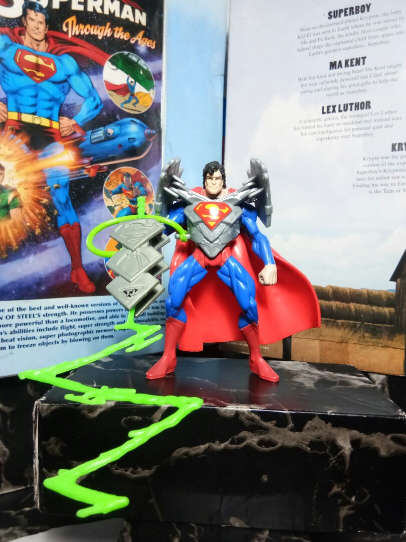 Total Justice Superman Kryptonite Ray Emitter by Hasbro 1996 DC
