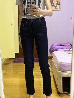 (Category: ) located in . Submitted by ashaaalai (Listing ID 1130791669, Image 1). Description: .