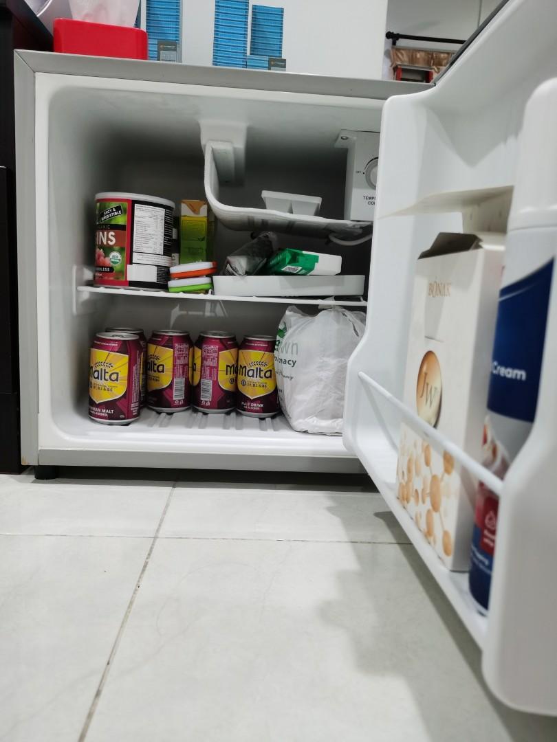 [USED] Panasonic NRAE51SH Fridge Mini Bar 50L, TV & Home Appliances, Kitchen Appliances