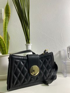 (Category: ) located in . Submitted by hananiruzlan (Listing ID 1130773807, Image 1). Description: .