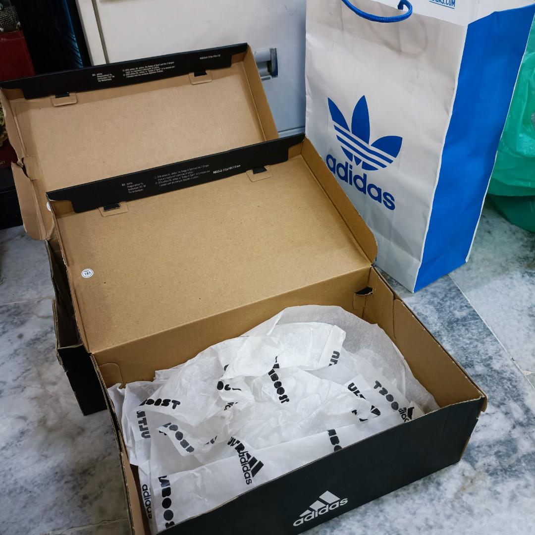 2 shoes boxes 1 paper bag Adidas Preloved authentic Adidas
