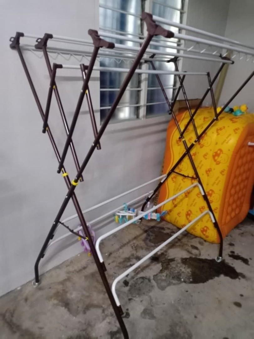 3v clothes hanger 2025 malaysia