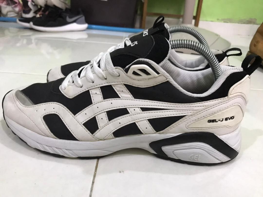 Asics Gel J Evo 8uk rm55