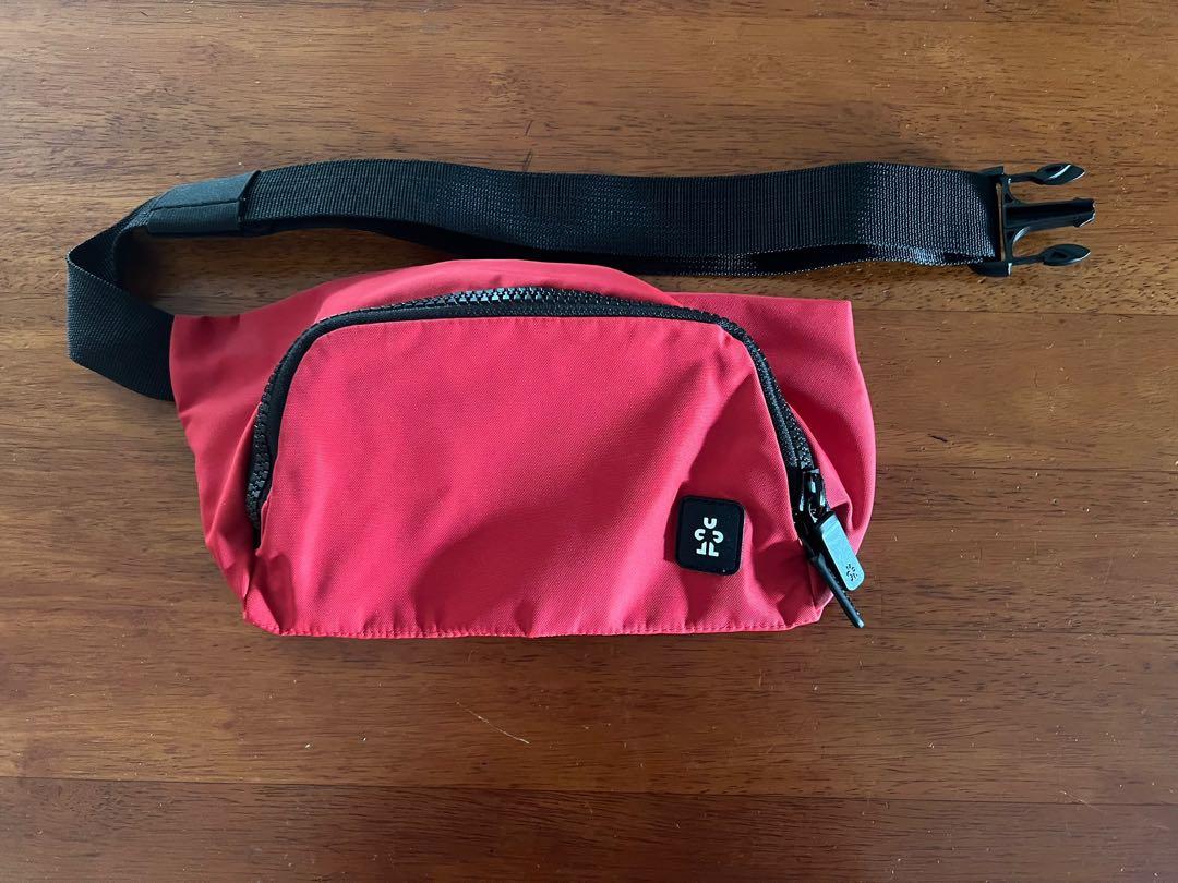 Crumpler 2025 pouch bag