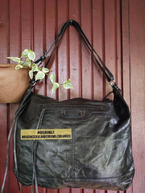 Balenciaga courier online bag