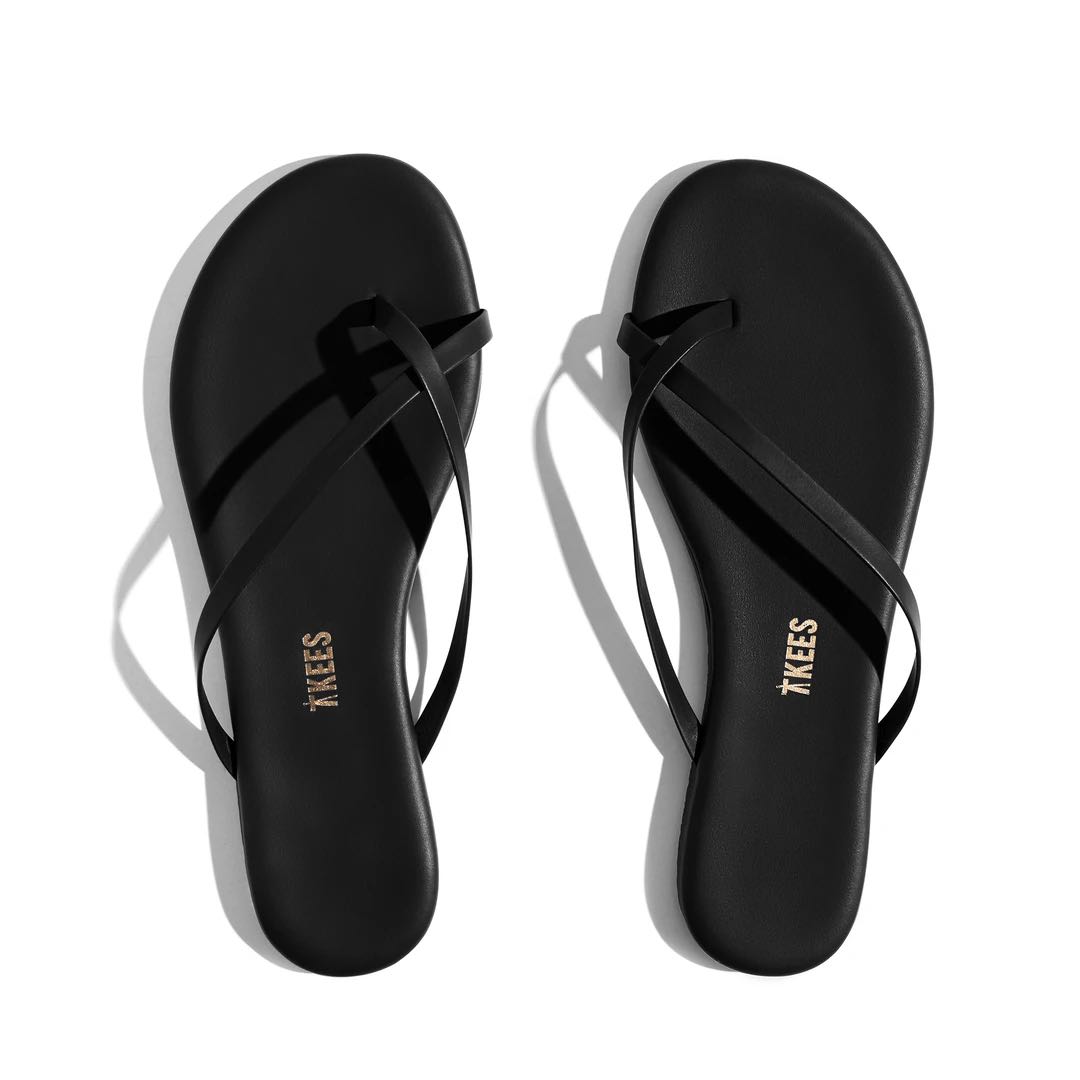 BRAND NEW TKEES RILEY IN BLACK, Women's Fashion, Footwear, Sandals on