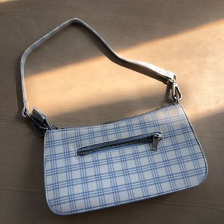 （分類：）位於 。 由 thrifting_hk 提交（商品編號 1130857296，圖片 1）。簡介： 。