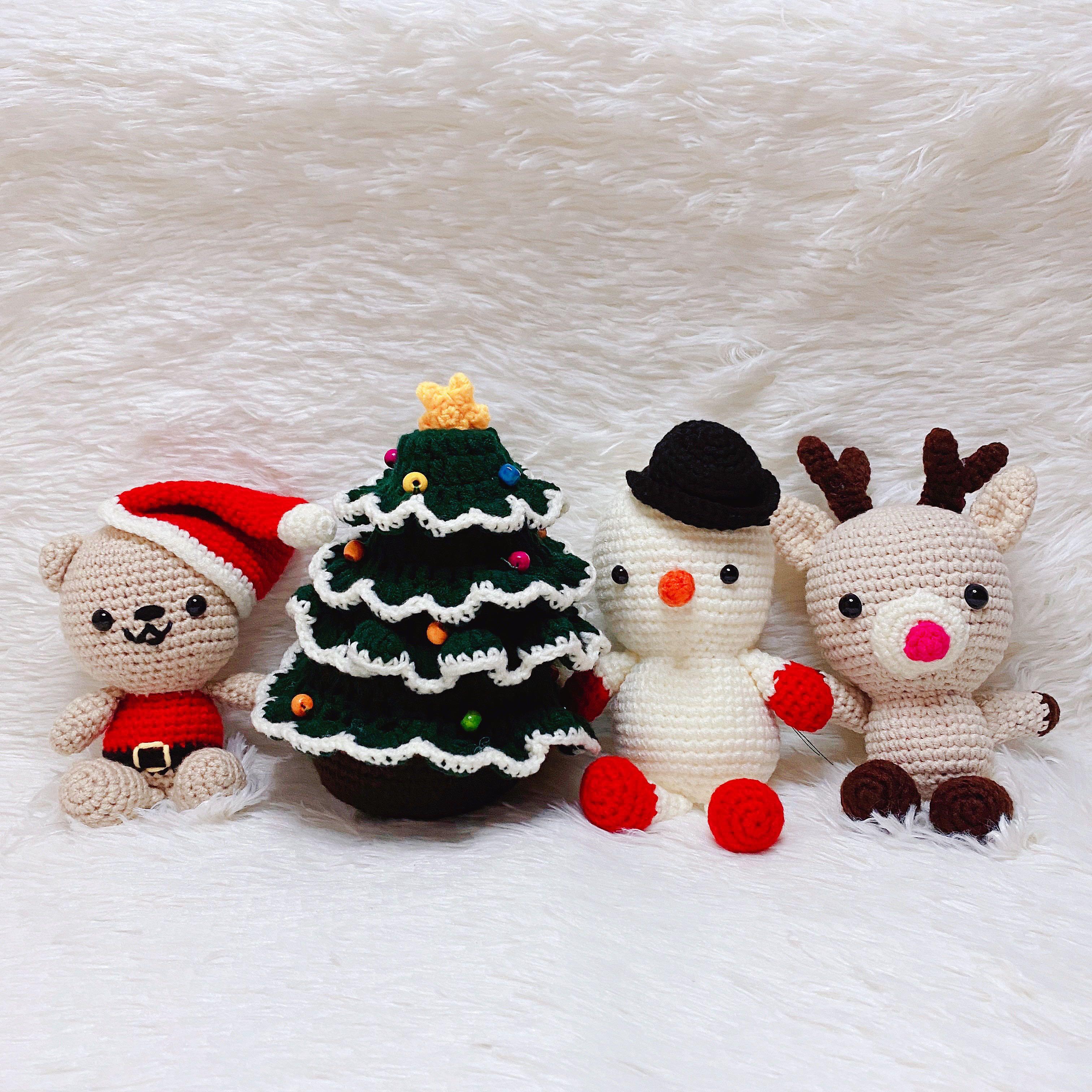 small christmas plush