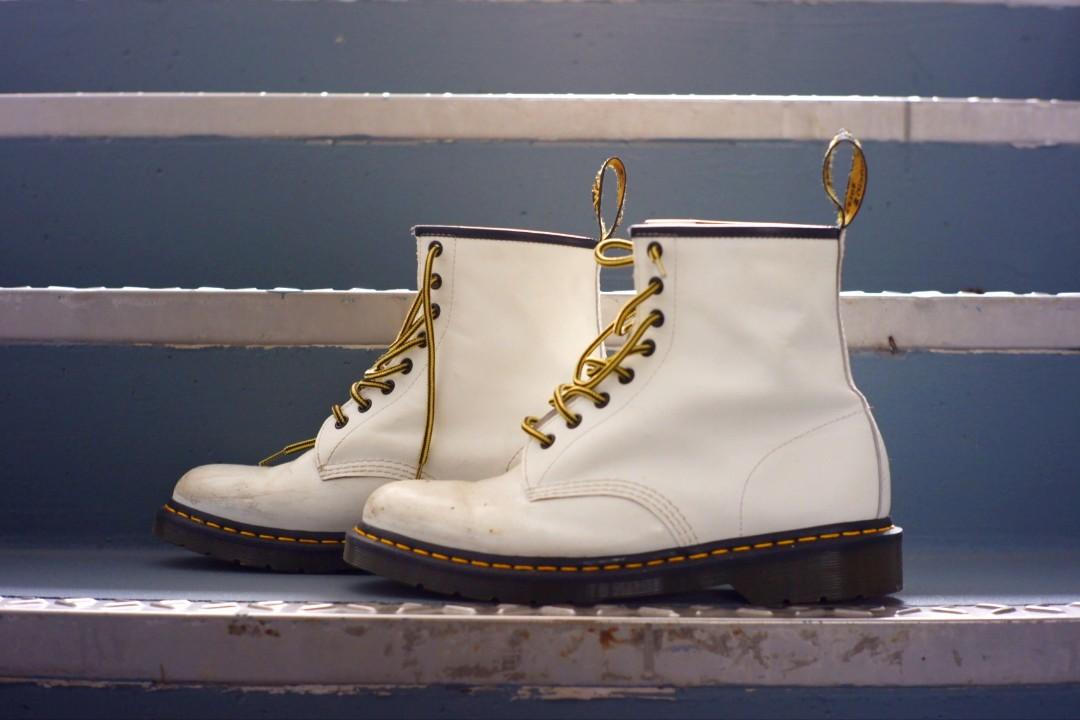 Dr marten 1460 white outlet