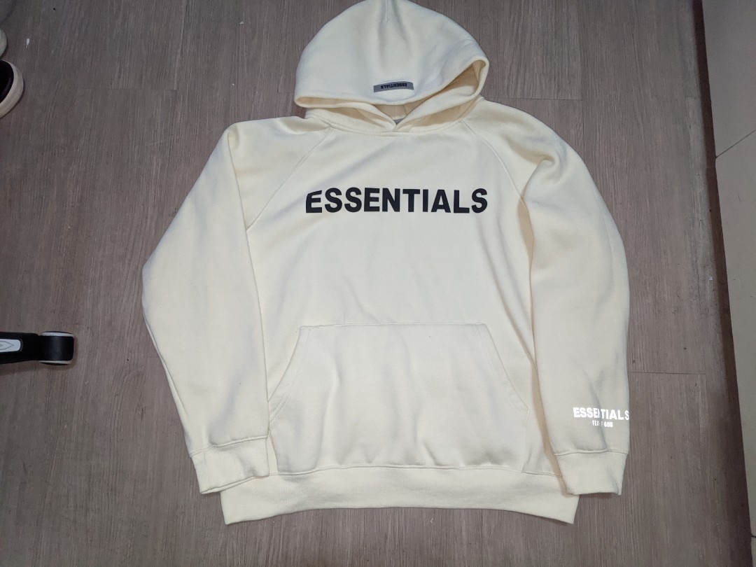 Fear of God Essentials, Men's Fashion, Activewear on Carousell