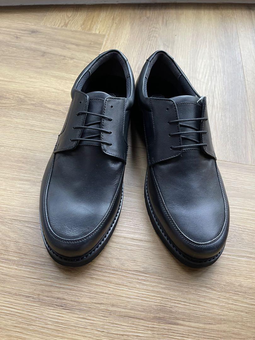 G.T. Hawkins extra wide 5E dress shoes Men s Fashion Footwear