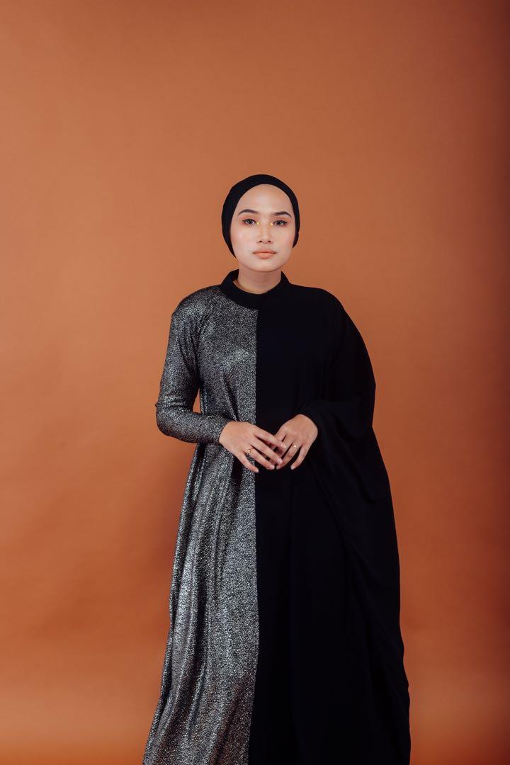 Half kaftan hot sale dress
