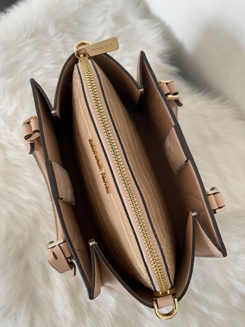 Michael Kors Daria Small Leather 2-in-1 Satchel Dome Crossbody Bag