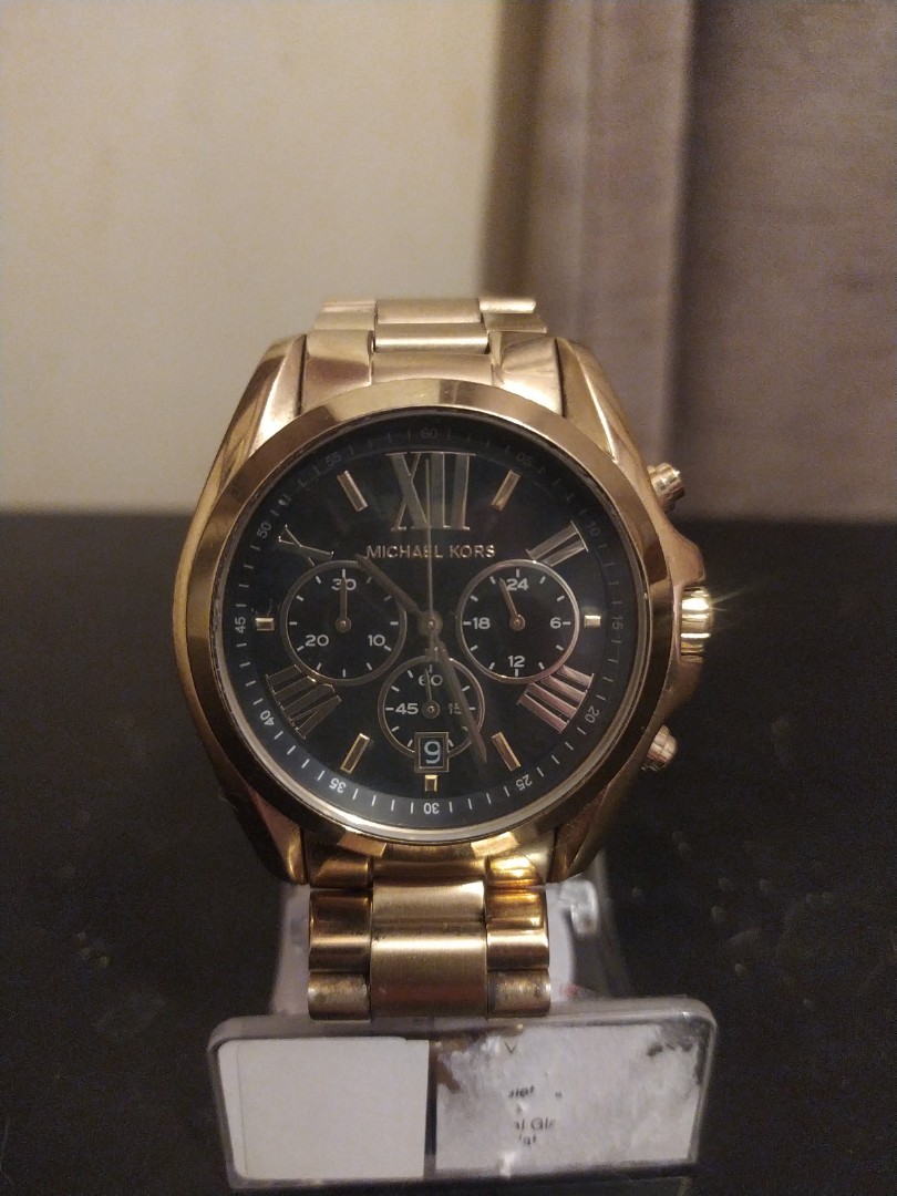 MICHAEL KORS OVERSIZED BRADSHAW GOLD 