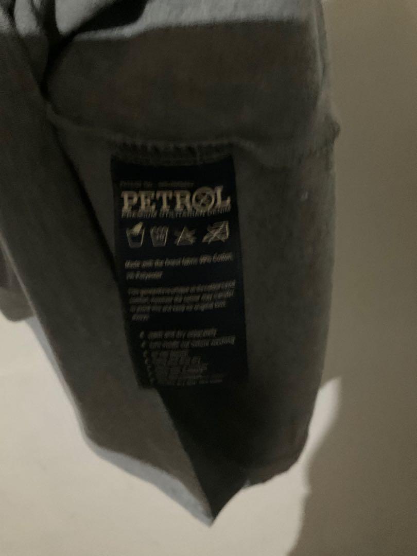 Original Petrol Sando Shirt M-L (Category: Swim Top & Rash Guards) located in Batangas. Submitted by mad.apparel (Listing ID 1130966771, Image 3). Description: Petrol Sando Orig Medium to Large 20w x 28L Used once year ago in Bali Sikip n sakin .