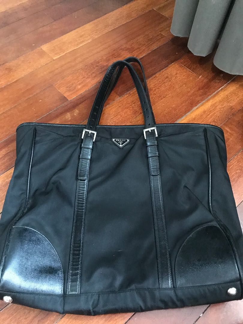 prada tote bag