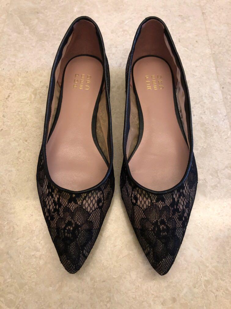 Red black clearance pumps