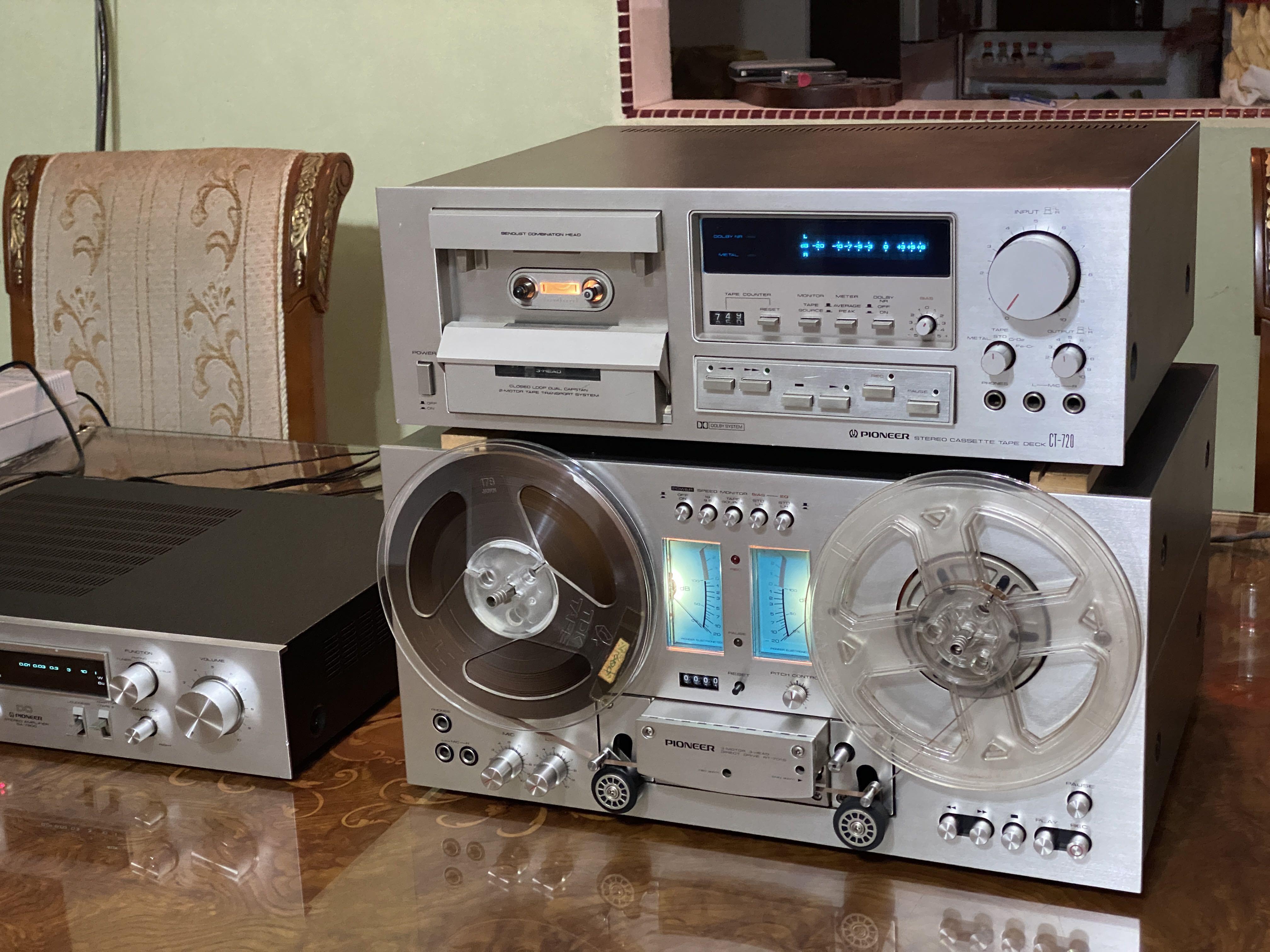 Pioneer 909 tape deck demos and playing tapes 
