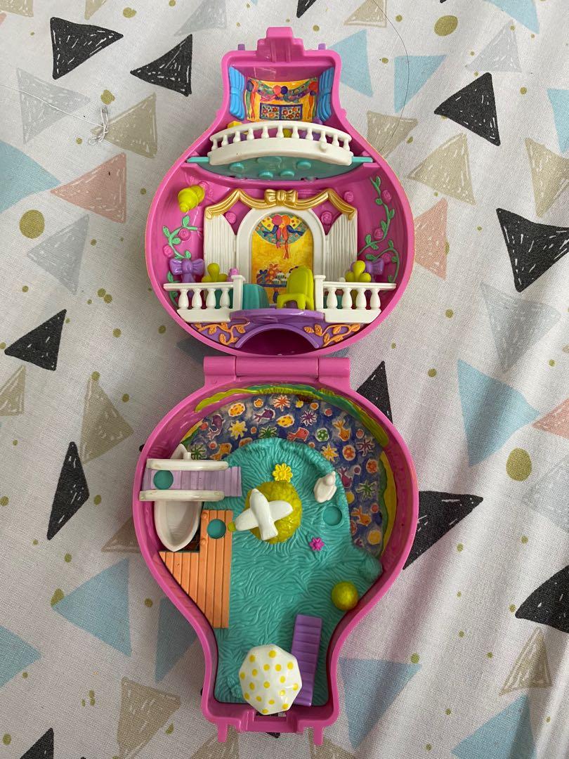 Polly pocket up best sale up and away
