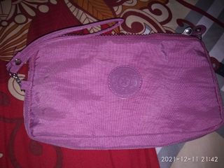 (Kategori: ) berada di . Dikirim oleh kaymoshop (ID iklan 1130993044, Gambar 1). Deskripsi: .
