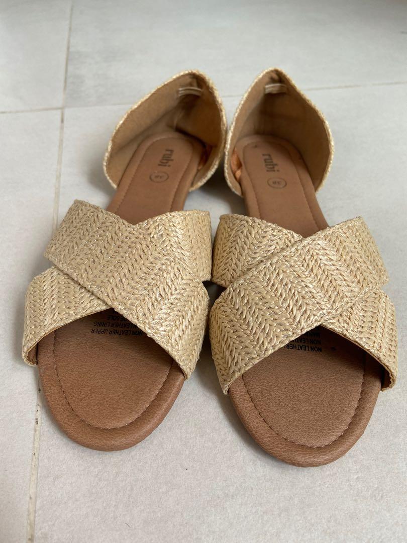 Ruby sandals (Category: Sandals) located in Singapore. Submitted by decluttersell (Listing ID 1130857393, Image 1). Description: .
