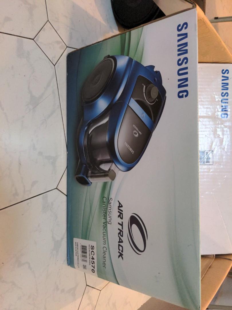Samsung Air Track Vacuum cleaner, TV & Home Appliances, Vacuum Cleaner & Housekeeping on Carousell