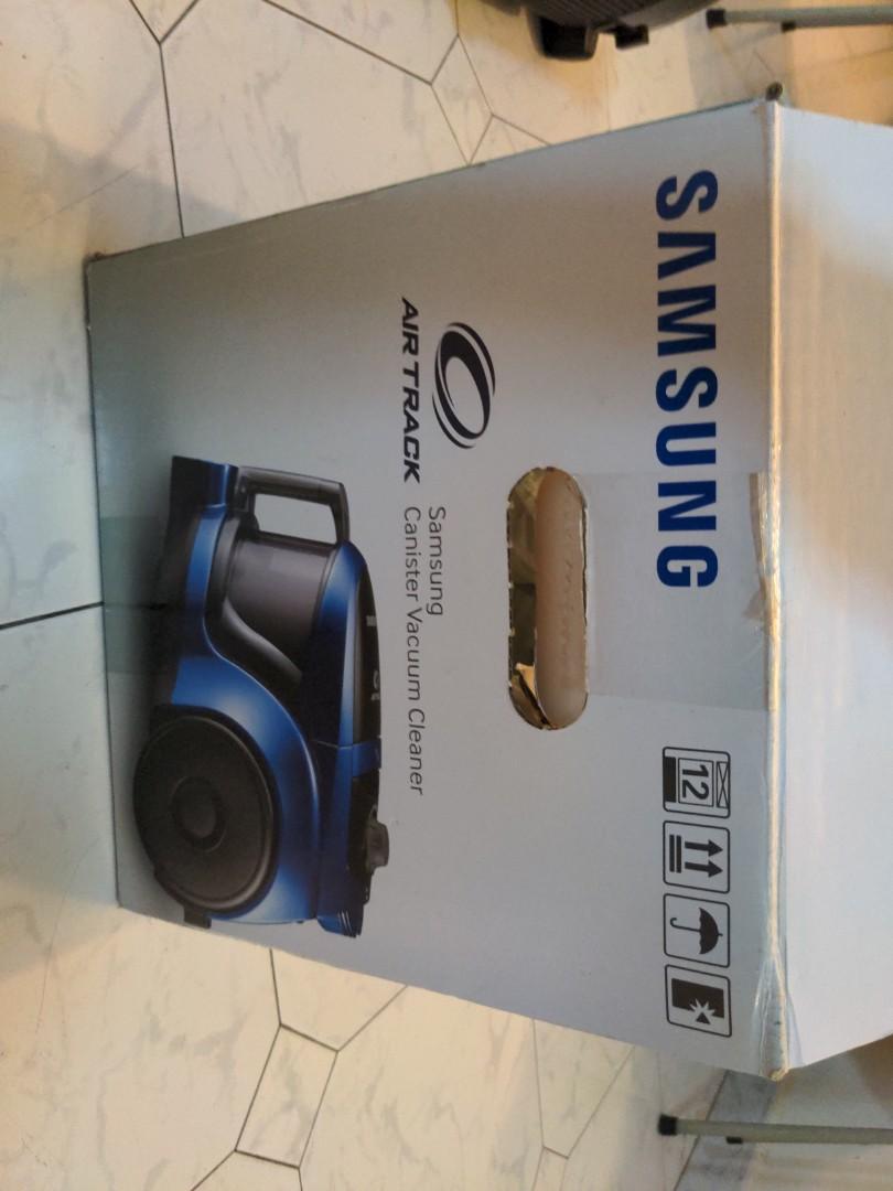 Samsung Air Track Vacuum cleaner, TV & Home Appliances, Vacuum Cleaner & Housekeeping on Carousell