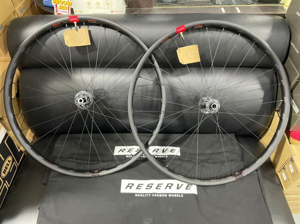 Santa cruz carbon online wheels 29