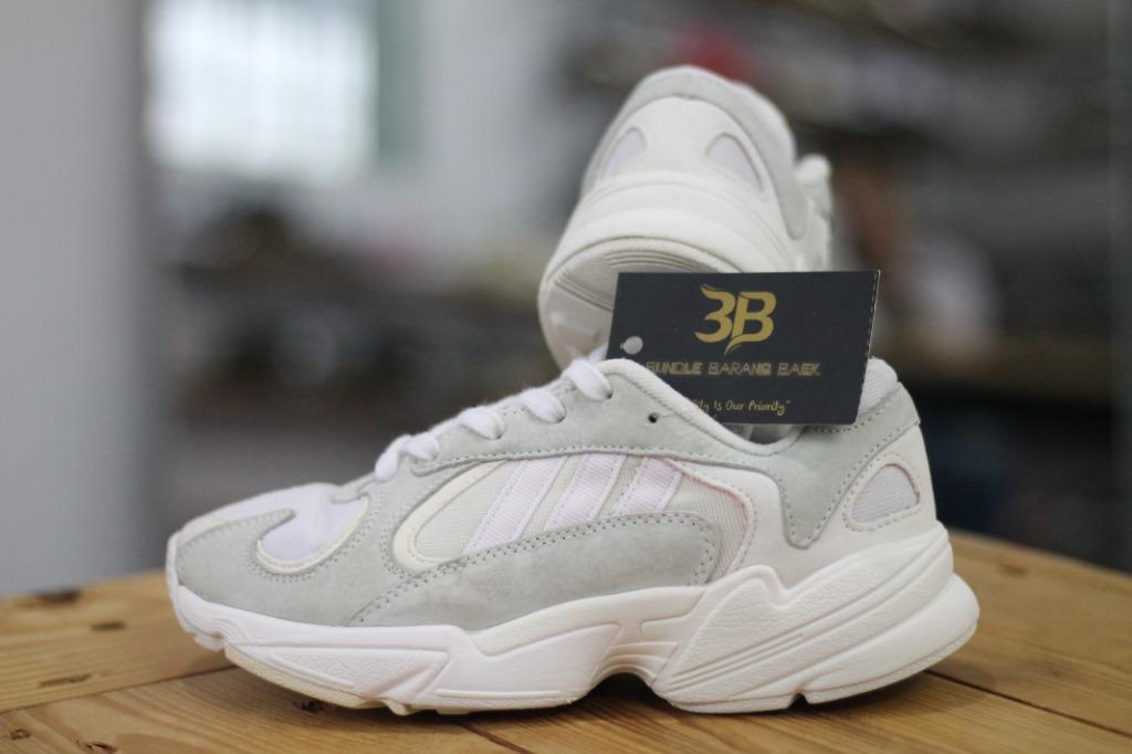 Size 3.5 UK 36 EUR Original ADIDAS Yung 1 White Shoes