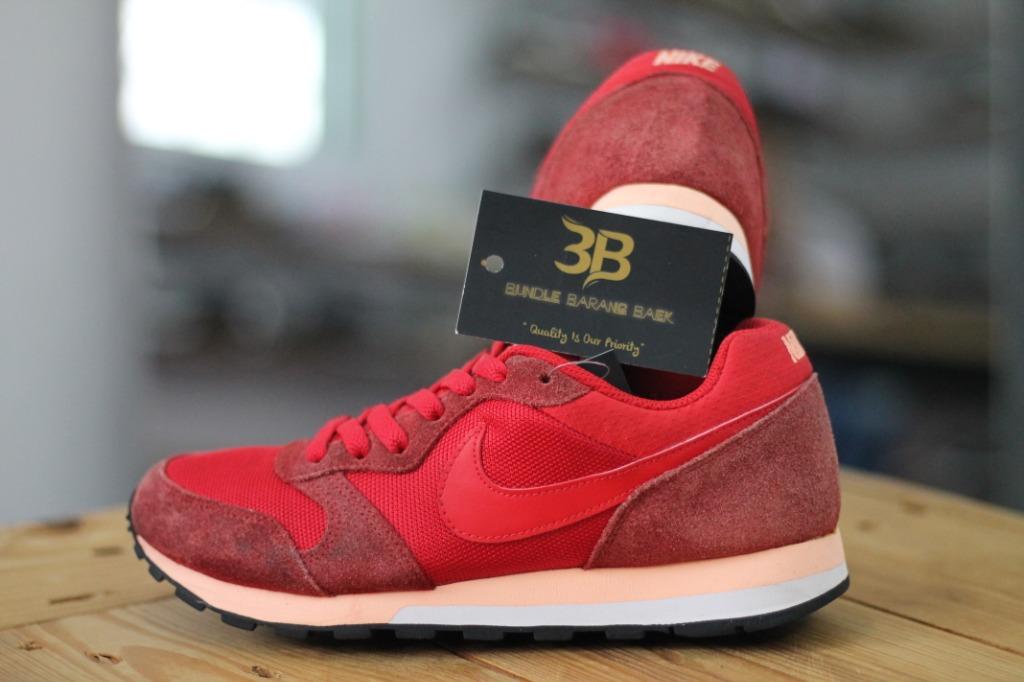 Size 4.5 UK 38 EUR NIKE Md Runner 2 Shoes. Women s Fashion