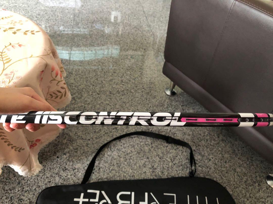 Squash racket (Category: Racket & Ball Sports) located in Singapore. Submitted by sourbakes (Listing ID 1130877486, Image 3). Description: Used for a year, relatively new. Please help me clear. Bought it for $180..