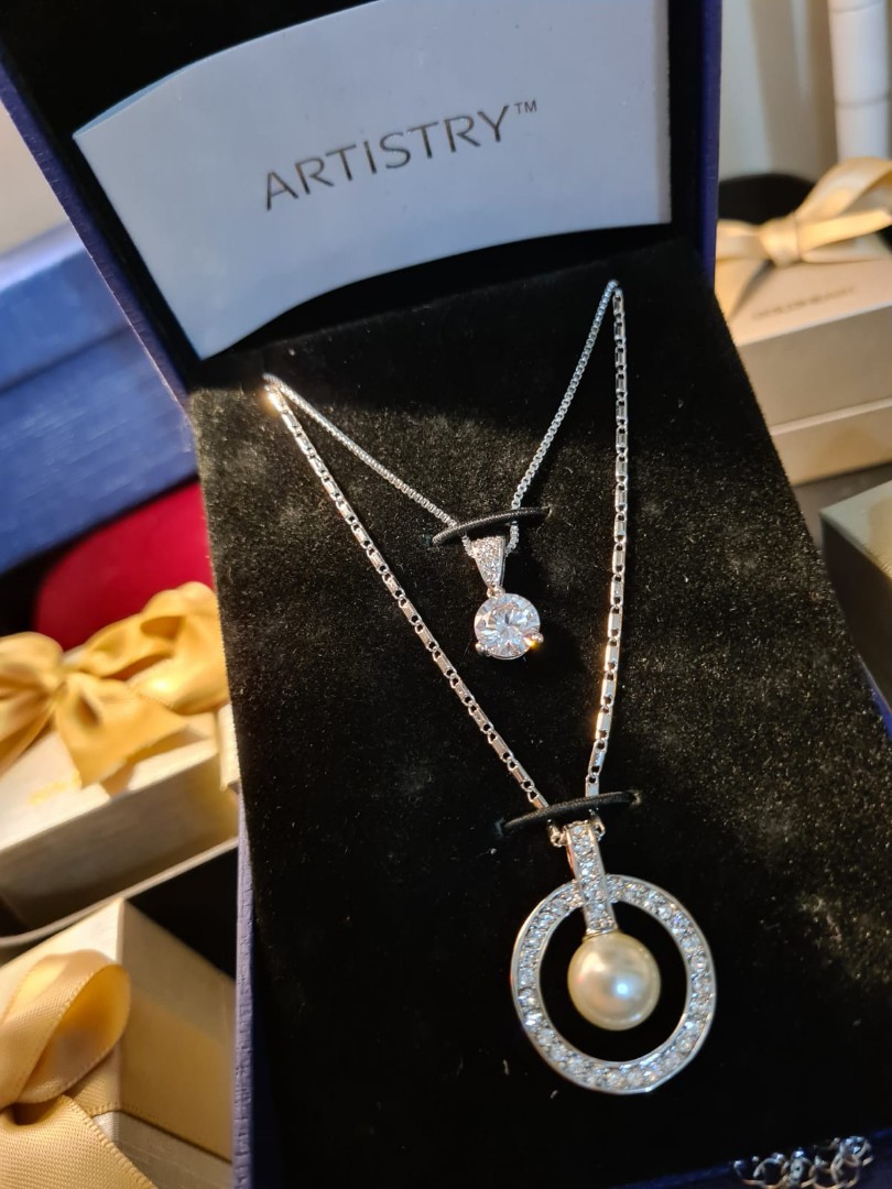 Artistry swarovski necklace hotsell