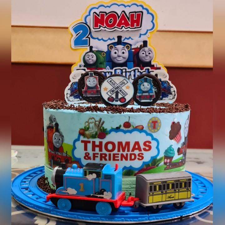 Thomas & Friends #3 Figurines Cake Topper, Hobbies & Toys, Toys & Games on  Carousell