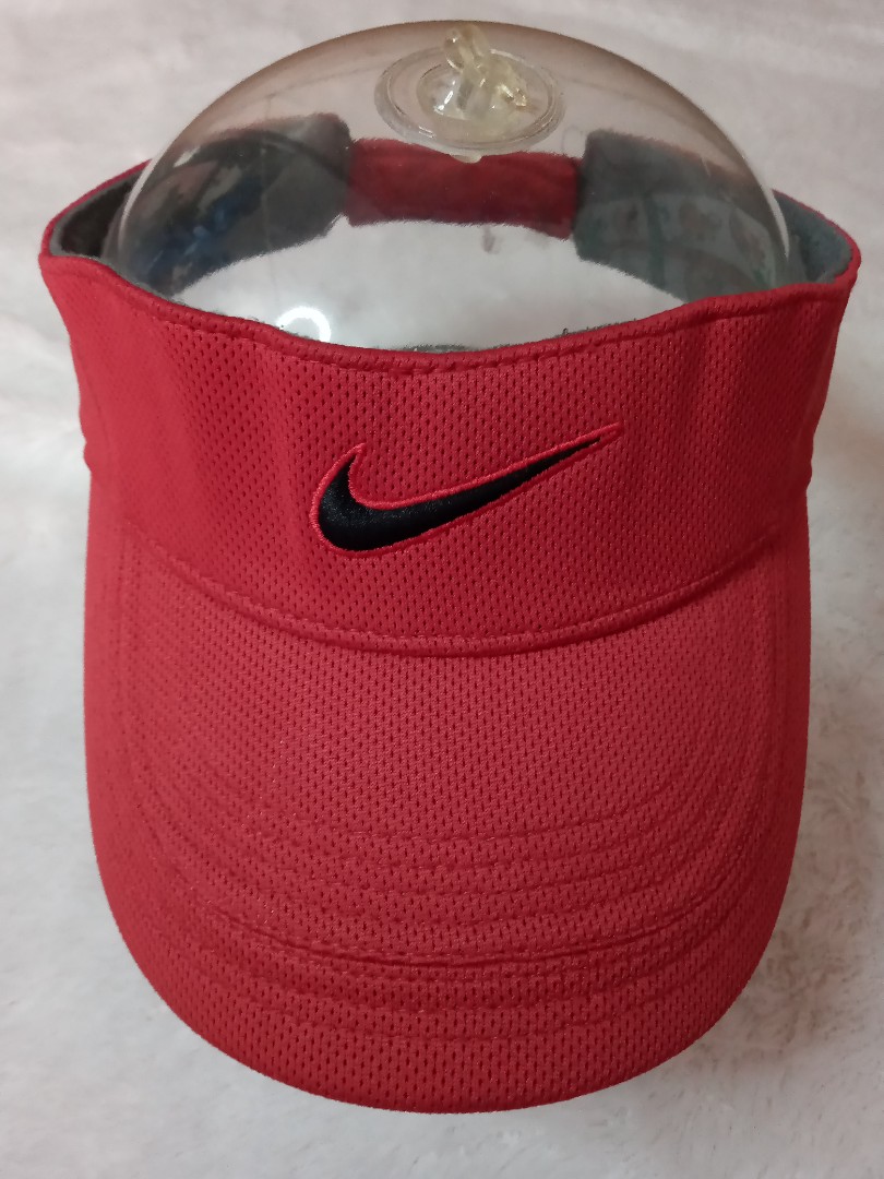topi golf nike