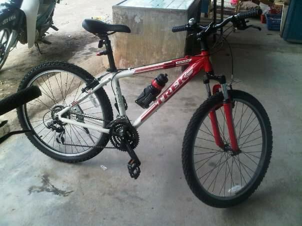 TREK 3700 ALPHA SUNTOUR SUSPENSION FORK 