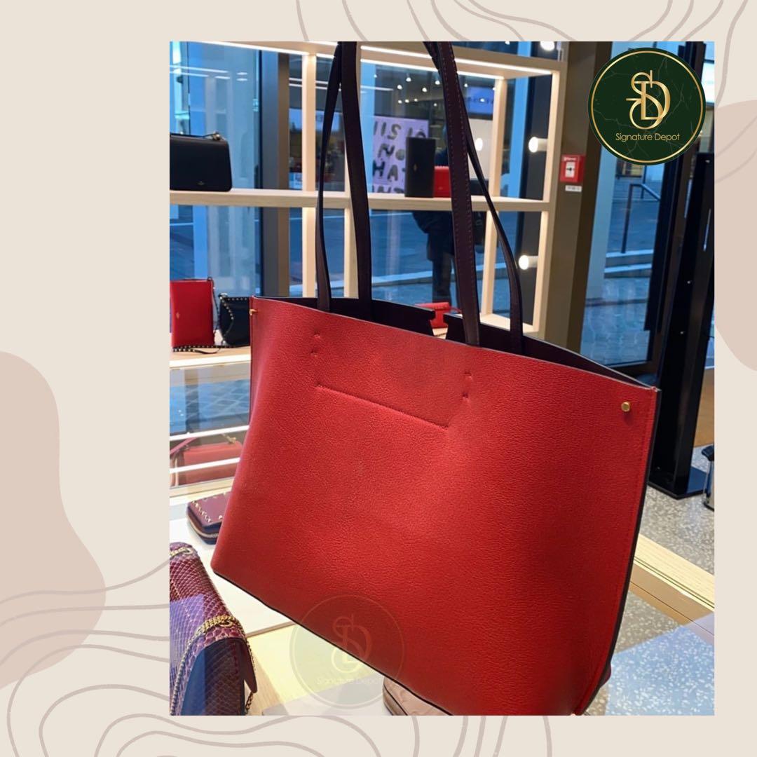 Valentino Red Vlogo Fill Me Tote Bag