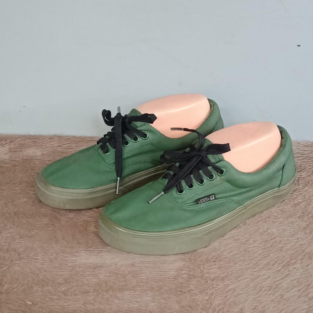 vans trainers size 7