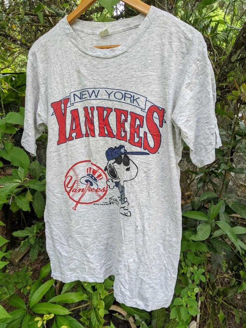 Vintage Snoopy Yankees Baseball T-Shirt - Listentee