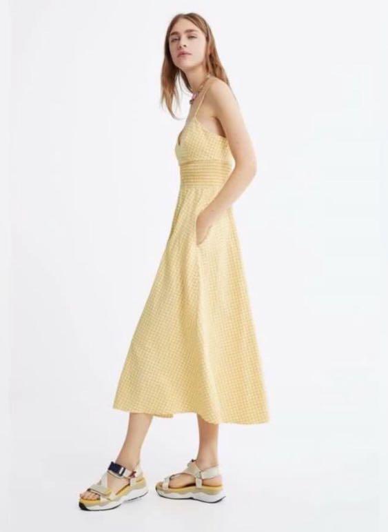 Zara yellow gingham dress 2025